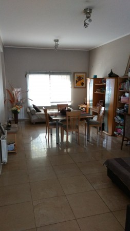 Permuta! Oportunidad! - Sobre Av a 2 Cuadras de Rivadavia - 300 m² Totales