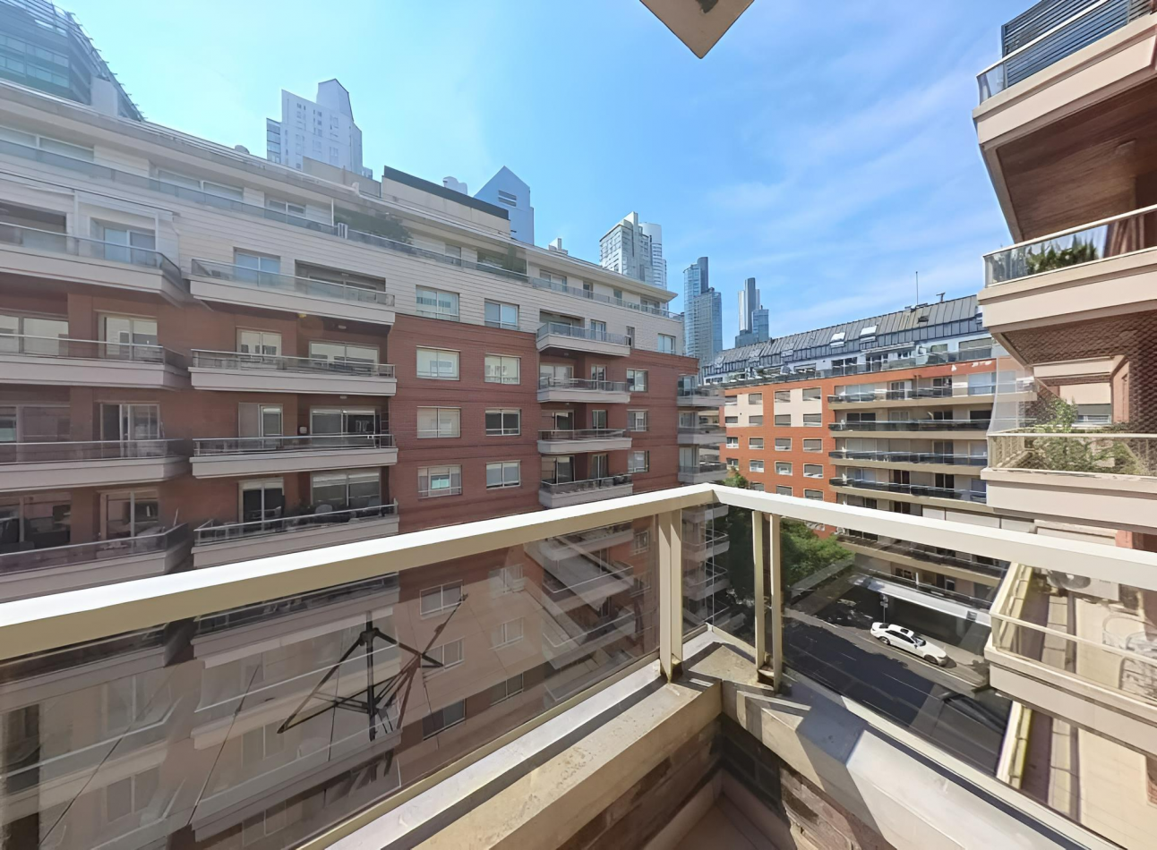 2 Amb de 70 m² AMOBLADO Piso 6 Balcon Terraza Agradable Vista a Jardines y Piscina Bayres Madero