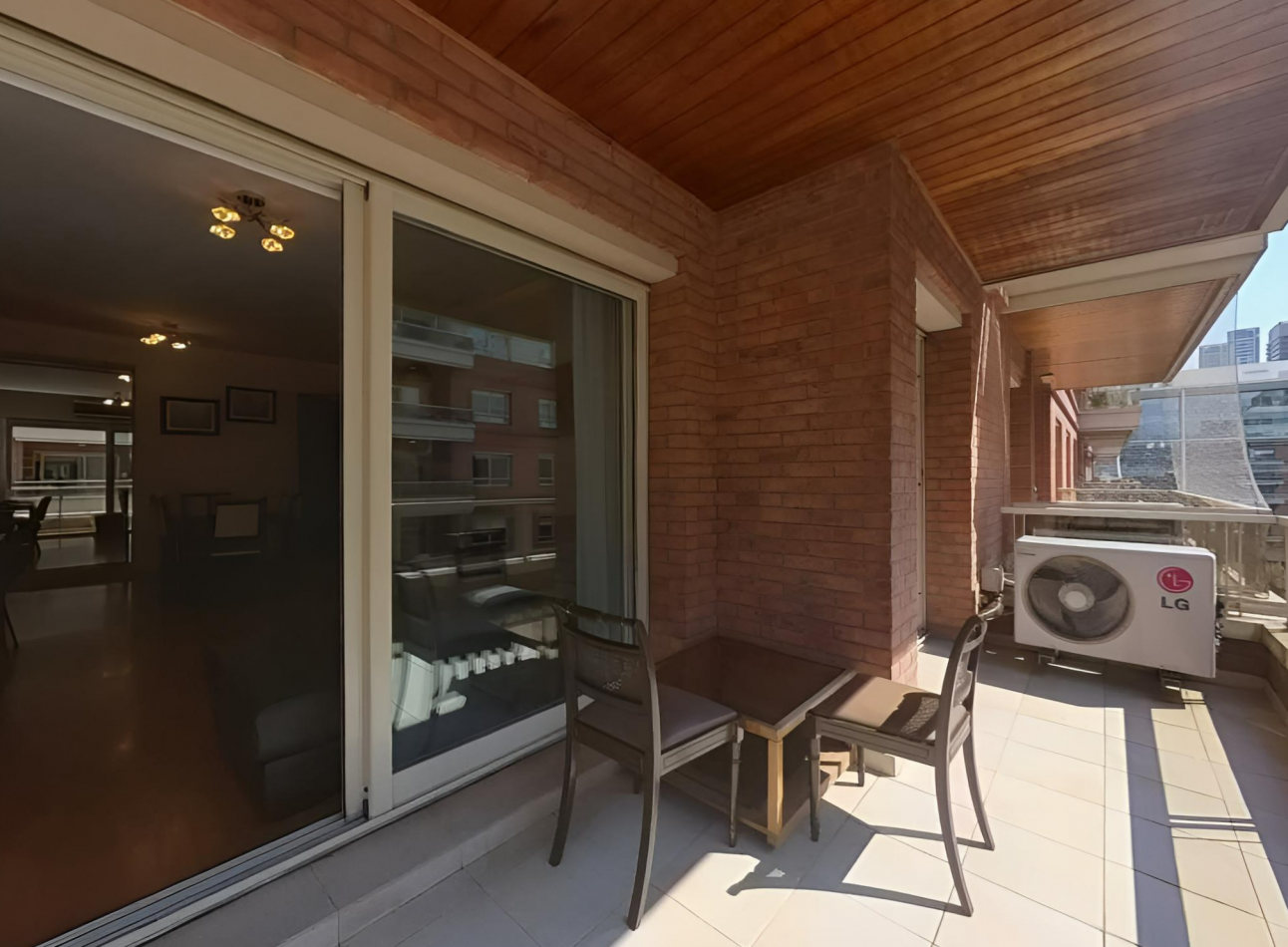 2 Amb de 70 m² AMOBLADO Piso 6 Balcon Terraza Agradable Vista a Jardines y Piscina Bayres Madero