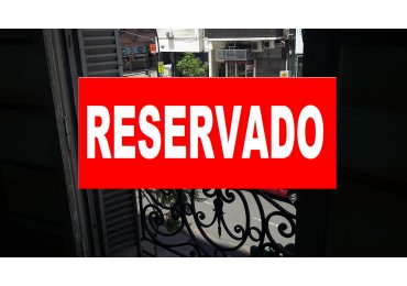 2 Amb de 56 m² al frente con Balcon Frances sobre Av. Santa Fe ideal vivienda/Show Room/oficina comercial